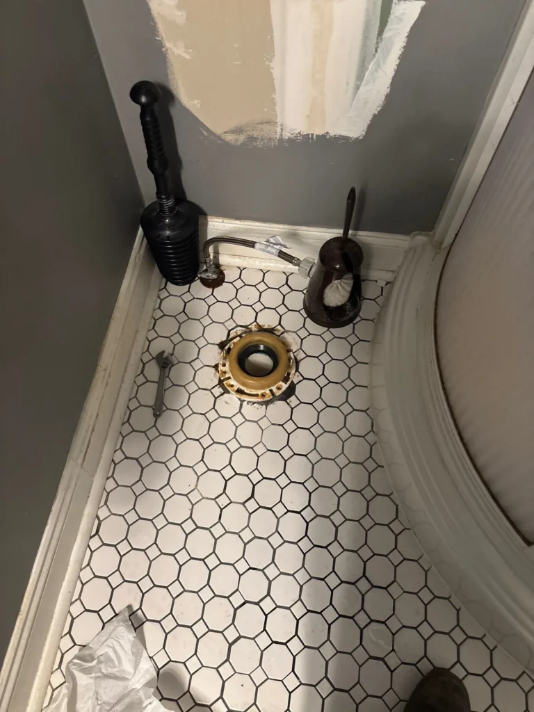 Toilet Repair & Install