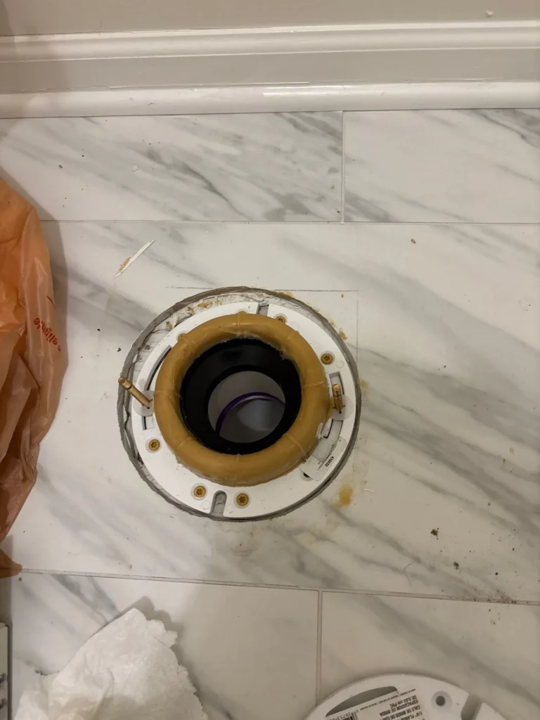 Toilet Repair & Install in Franklin