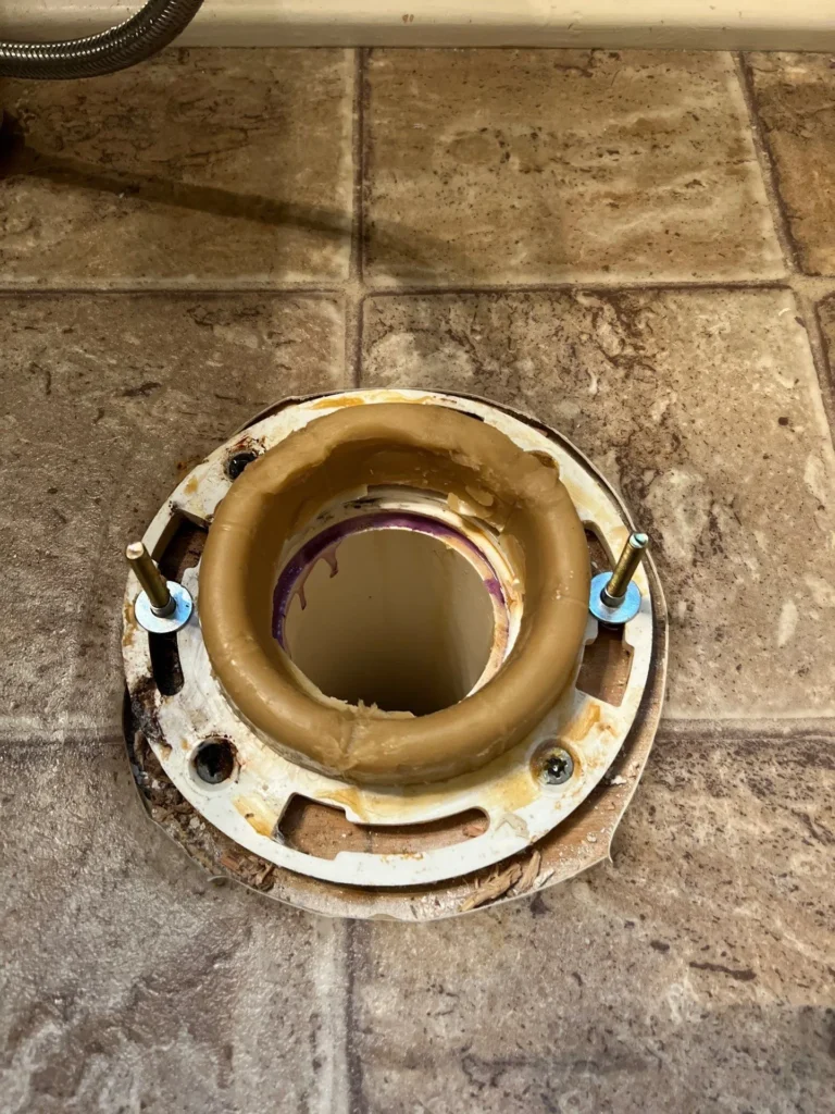 Toilet Repair & Install in Nashville